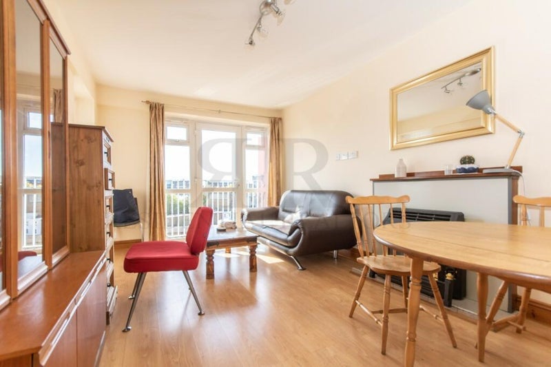 Flat Great Suffolk Street in Greater London