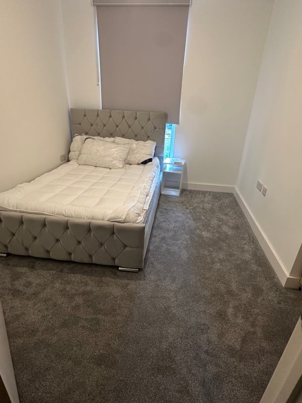 Room Chapel Street in Salford