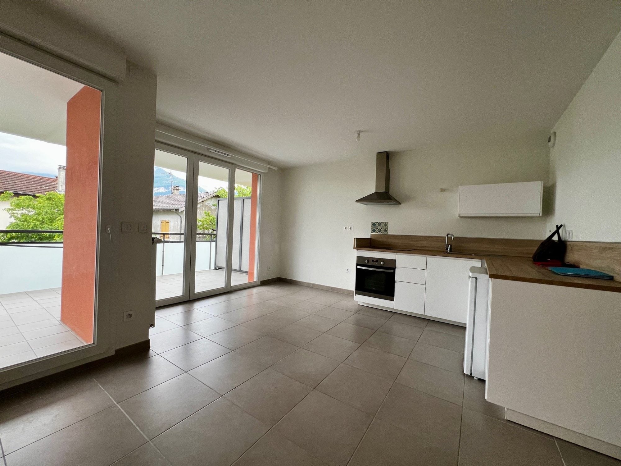 Flat Rue Paviot in Saint-Égrève
