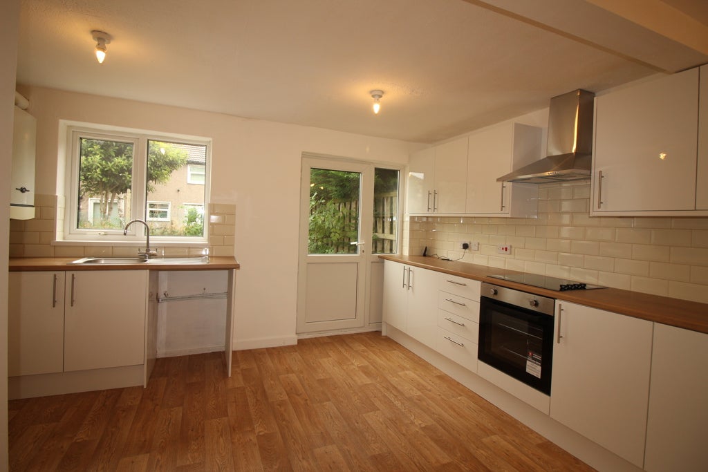 House Lilac Close in Lazenby