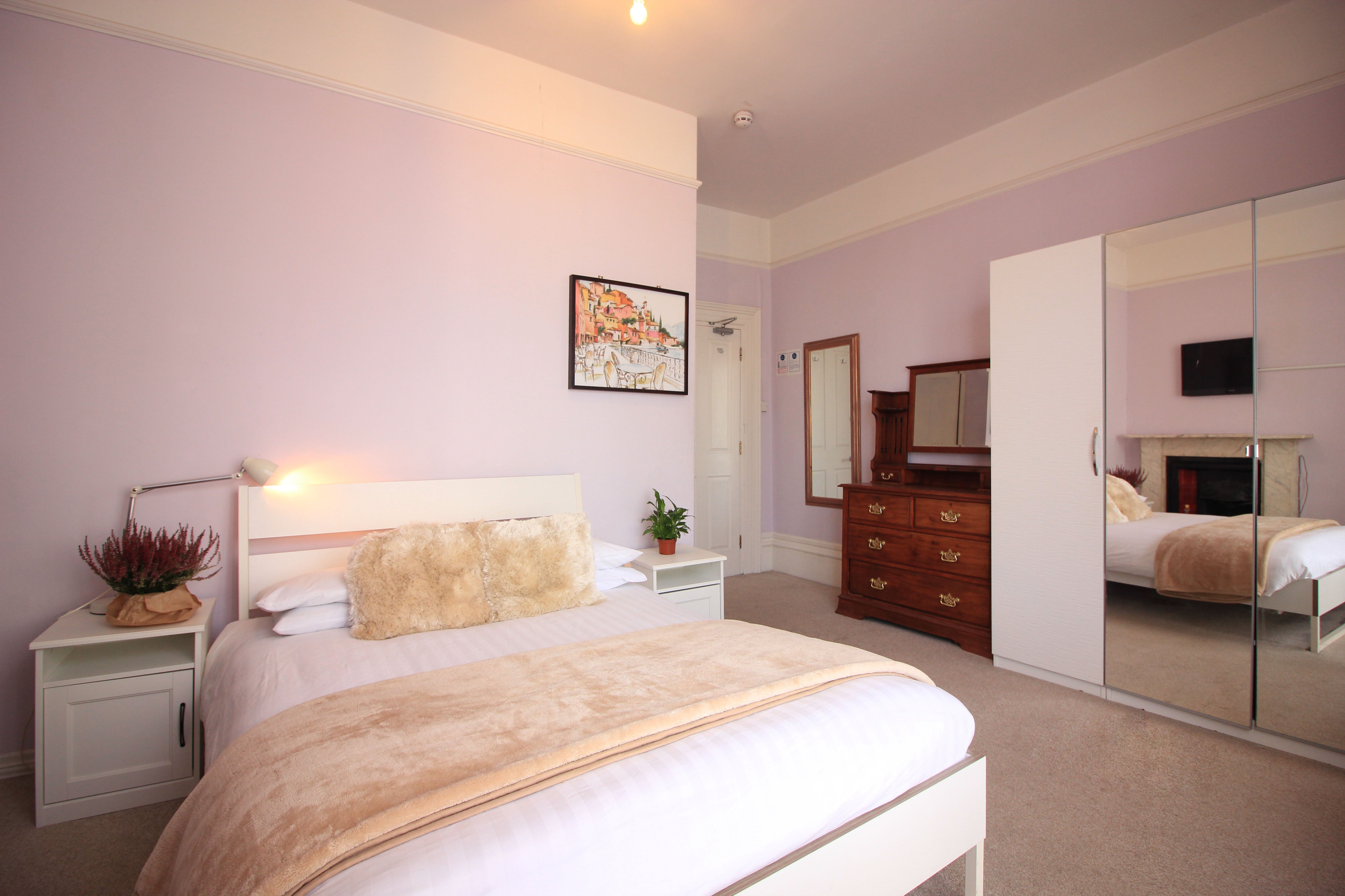 Room Waterloo Street in Hove