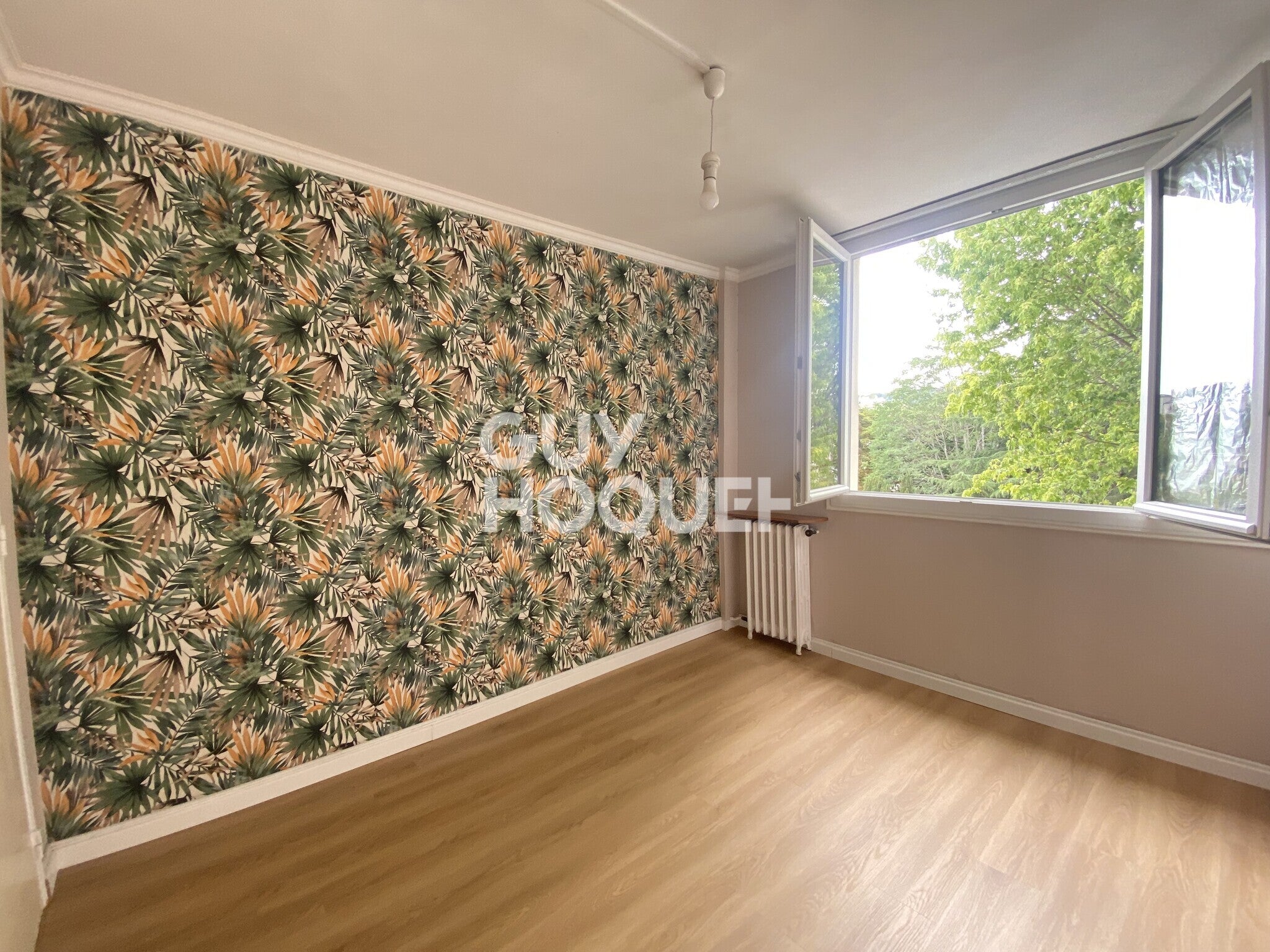 Flat Rue des Pierrelais in Fontenay-aux-Roses