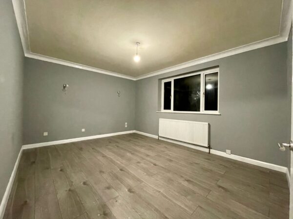 Flat Stuart Court in Hertsmere