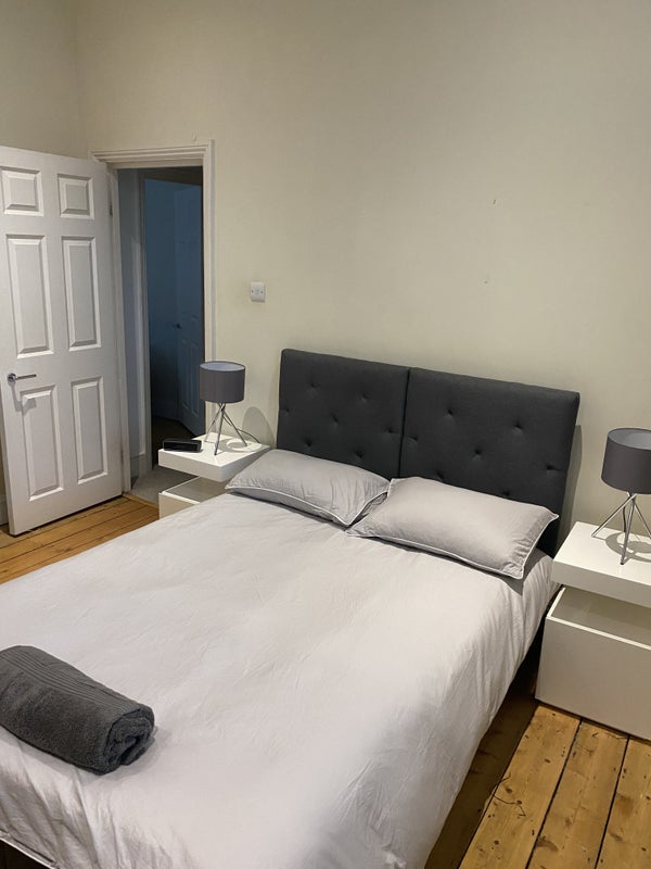 Room Craster Road in Greater London