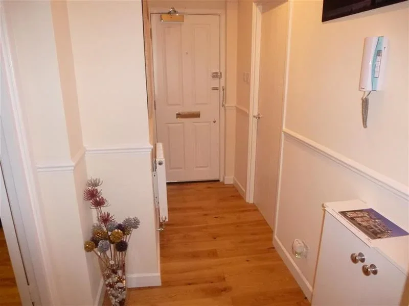 Flat Hinton Road in Bournemouth