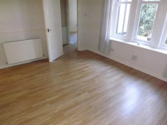 Flat Hinton Road in Bournemouth