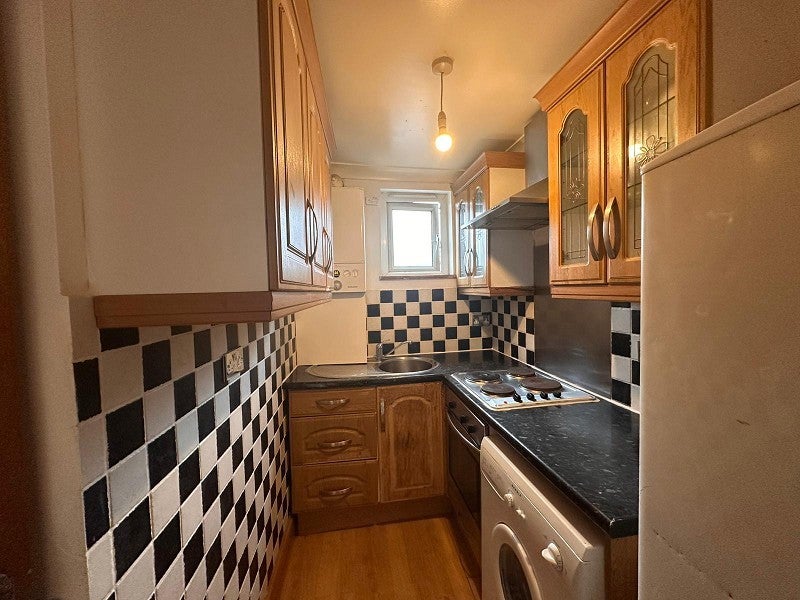 Flat Stockwell Road in Greater London