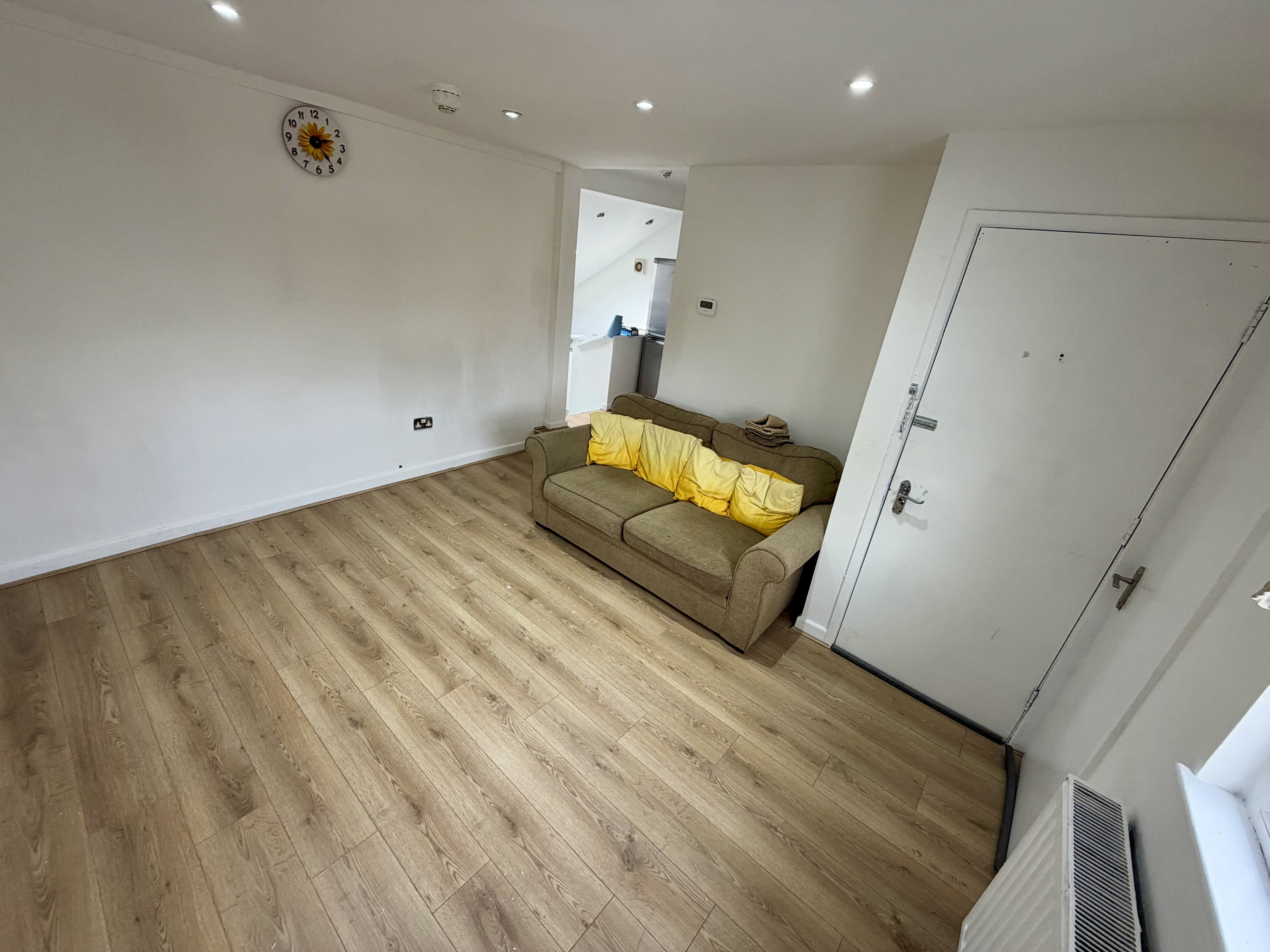 Flat Egerton Crescent in Manchester
