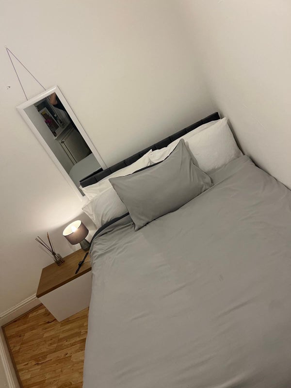 Flat Ladbroke Grove in Greater London