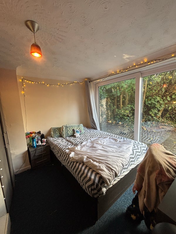 Room Kinson Road in Bournemouth