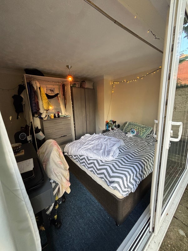 Room Kinson Road in Bournemouth
