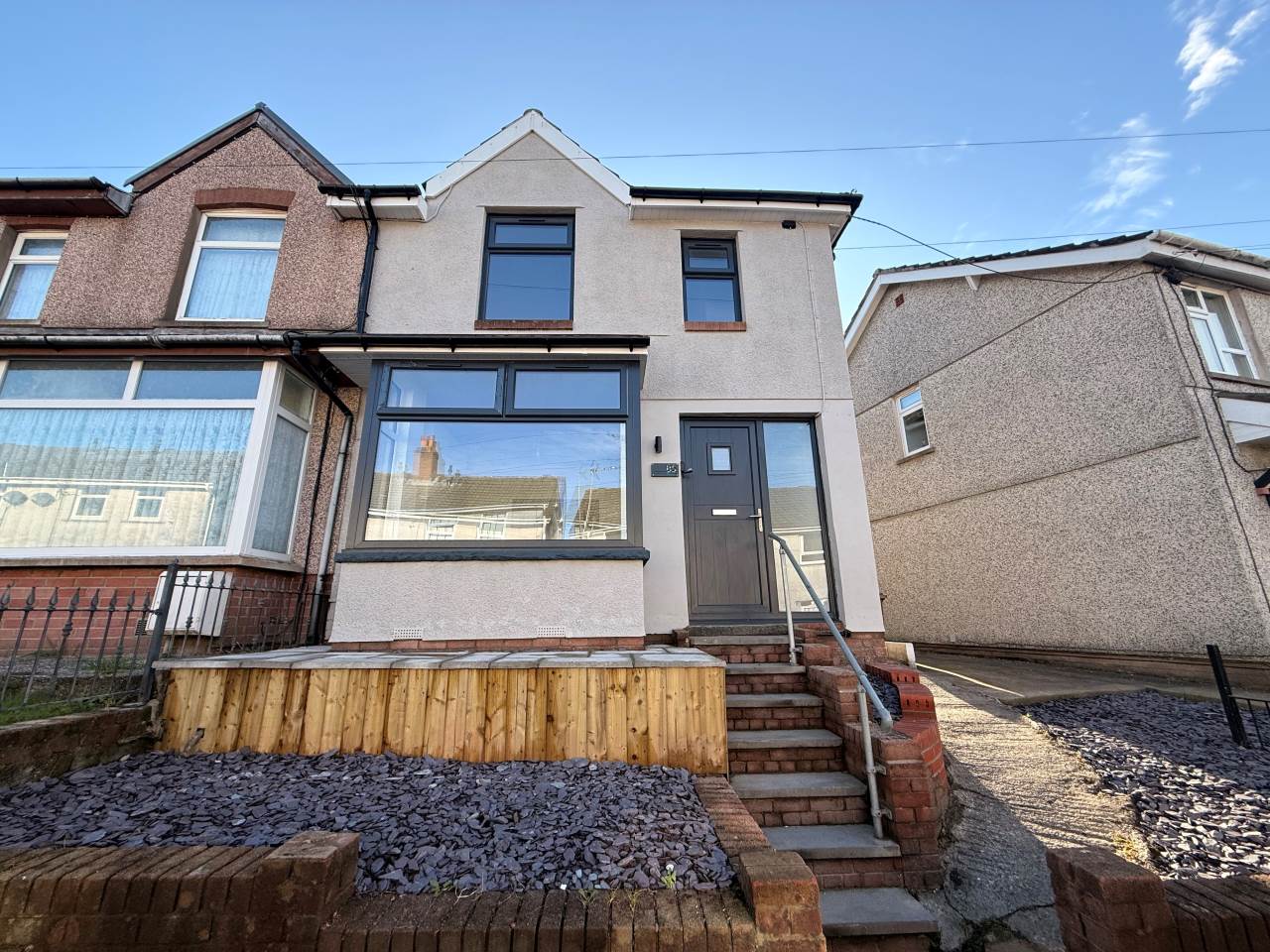 House Pencoed Avenue in Gilfach