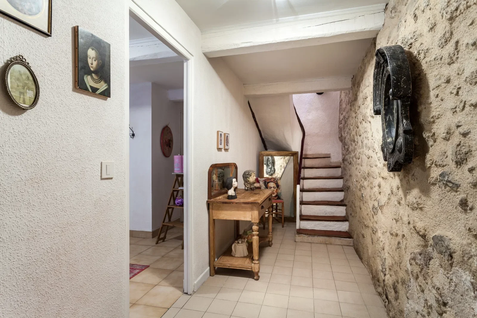Room Rue Anatole France in Pézenas
