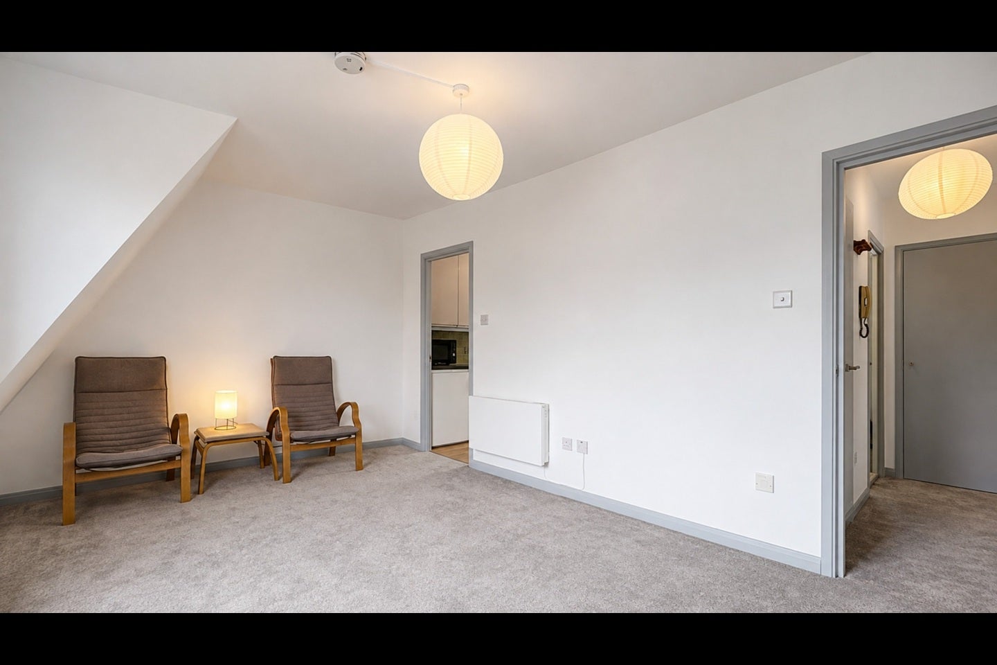 Flat Abbeyfields Close in Greater London