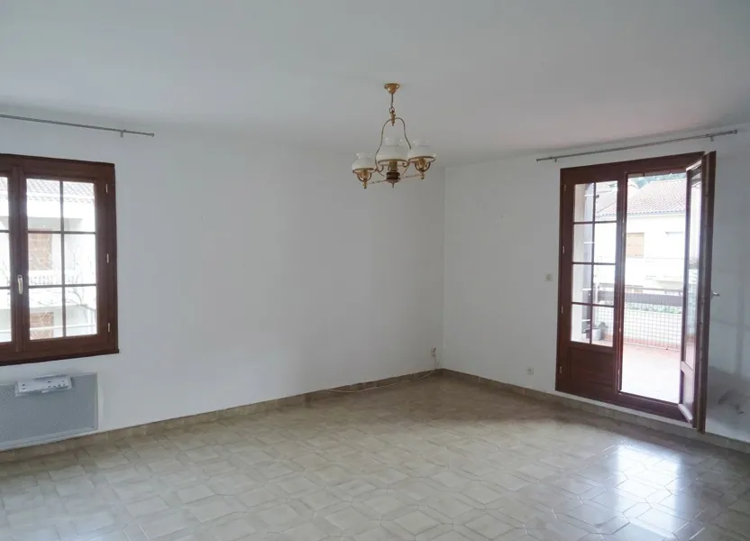 Appartement Avenue Paul Garnier à Auriol