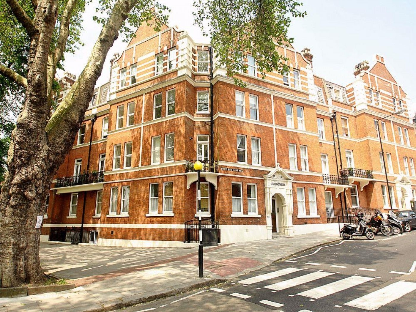 Flat Kilburn Vale in Greater London