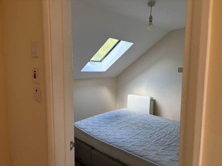 Room Havelock Road in Luton