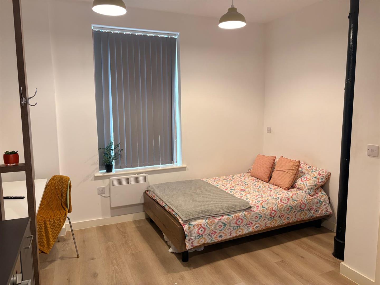 Room Chapel Lane in Lancaster
