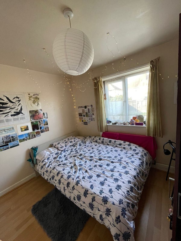 Room Claremont Road in Royal Leamington Spa