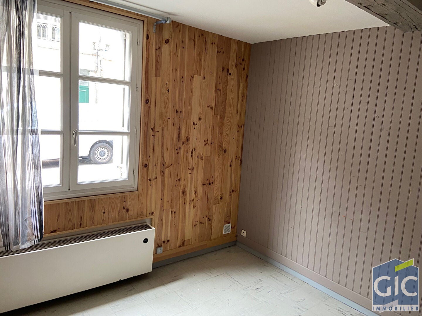 Room Rue Caponière in Caen