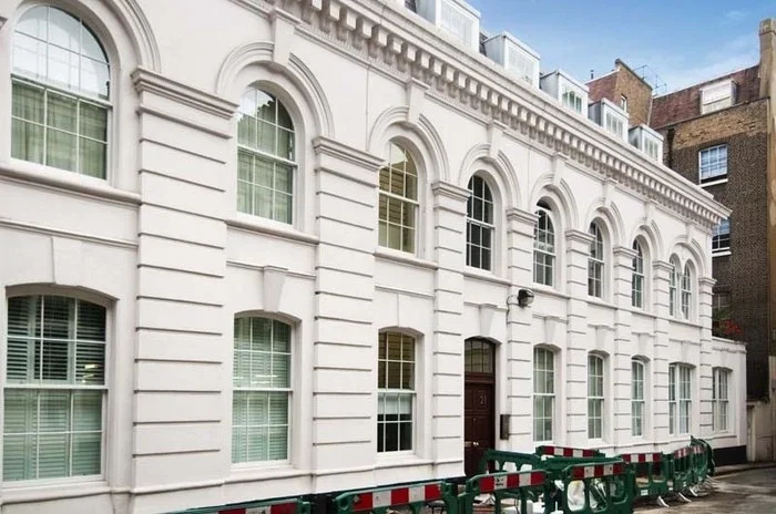 Flat Barter Street in Greater London