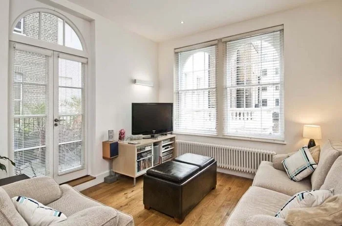 Flat Barter Street in Greater London