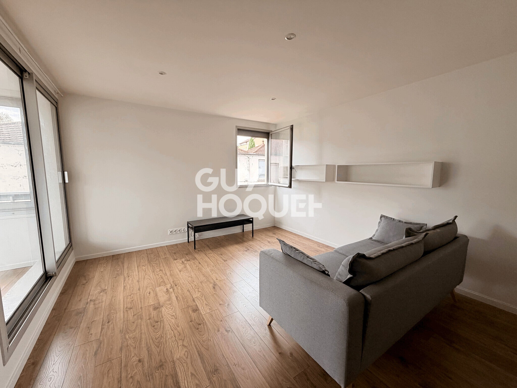 Flat Rue Robespierre in Décines-Charpieu