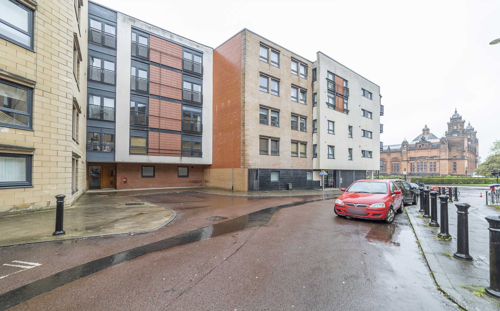 Flat Old Dumbarton Road in Glasgow