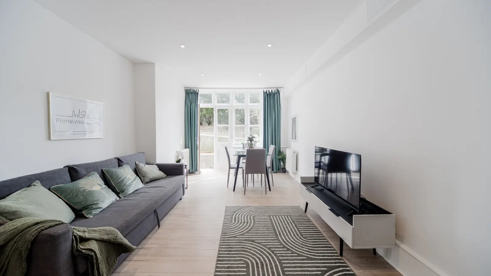 Flat Trebovir Road in Greater London