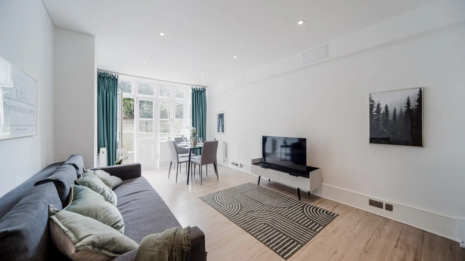 Flat Trebovir Road in Greater London