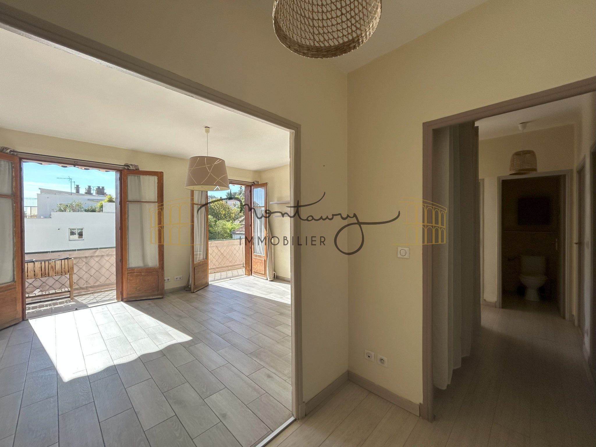 Appartement Avenue Peladan à Nîmes
