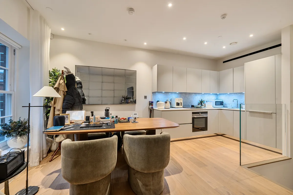 Flat Strand in City of Westminster