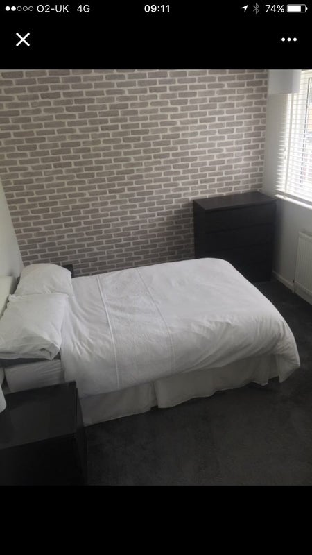 Room Blunts Hall Road in Witham