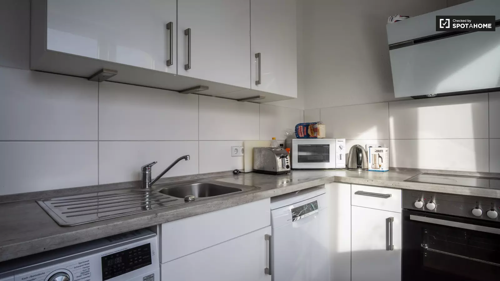 Wohnung Antwerpener Straße in Berlin