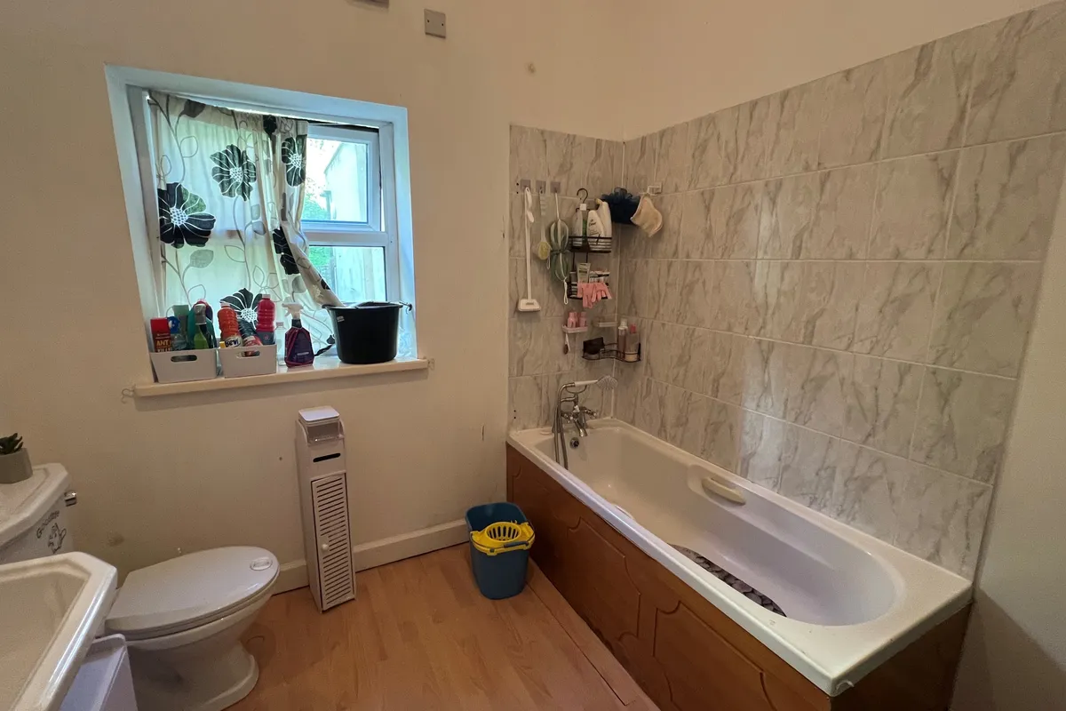 Flat Eversfield Place in St Leonards