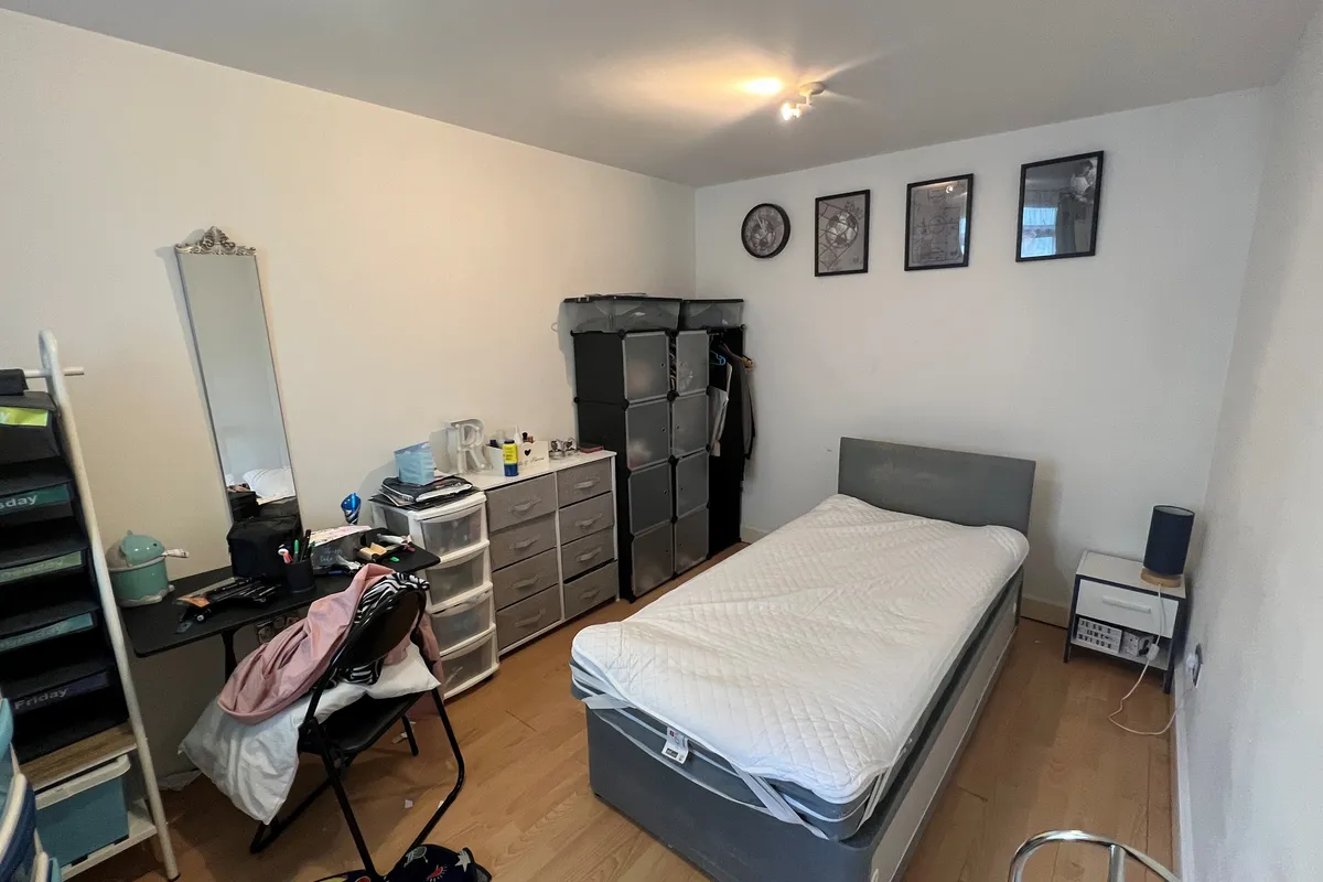 Flat Eversfield Place in St Leonards