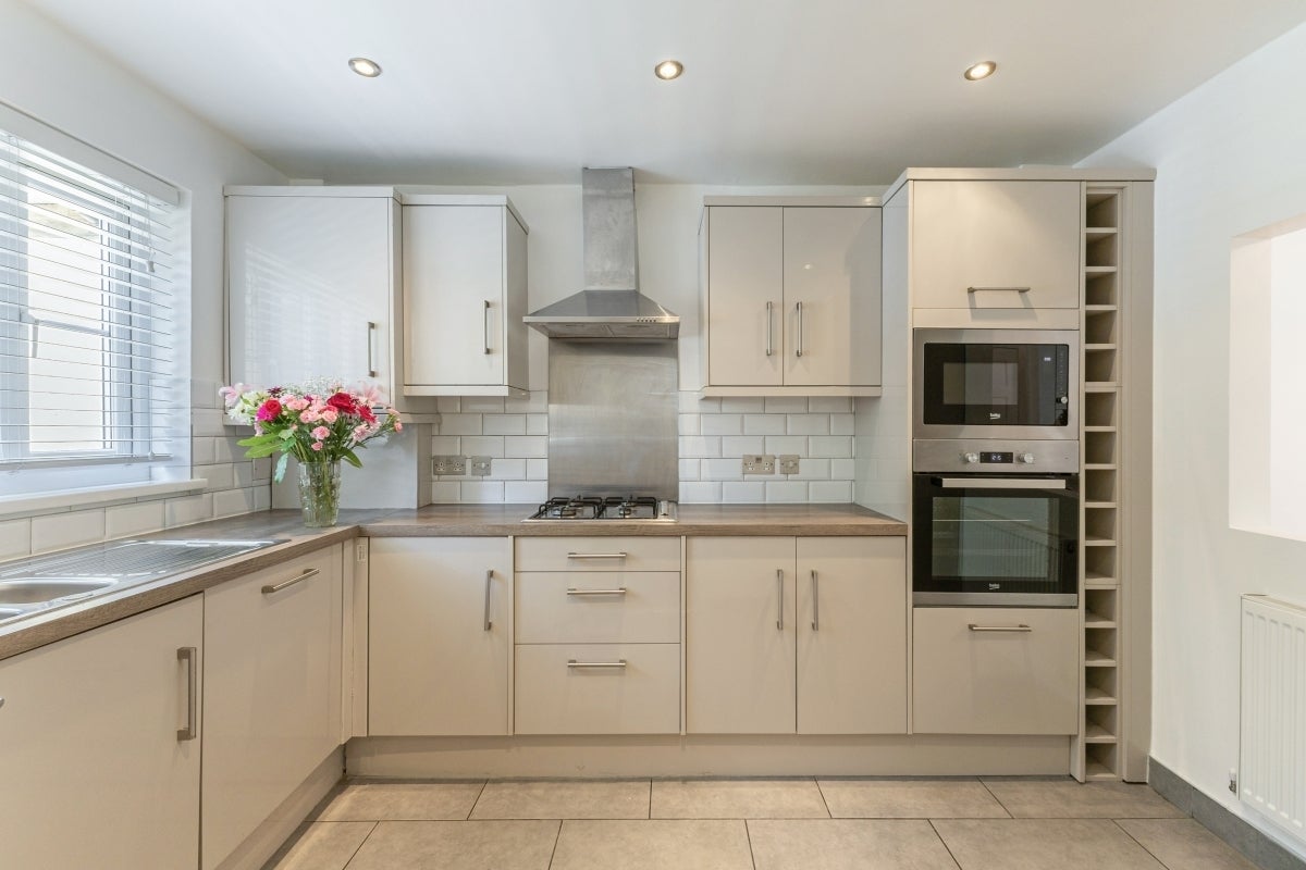 House Lordship Lane in Greater London