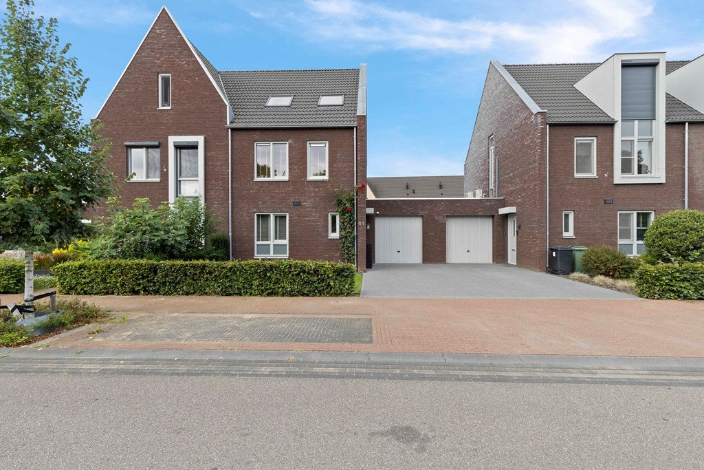 Huis Dorperveldstraat 44 in Velden