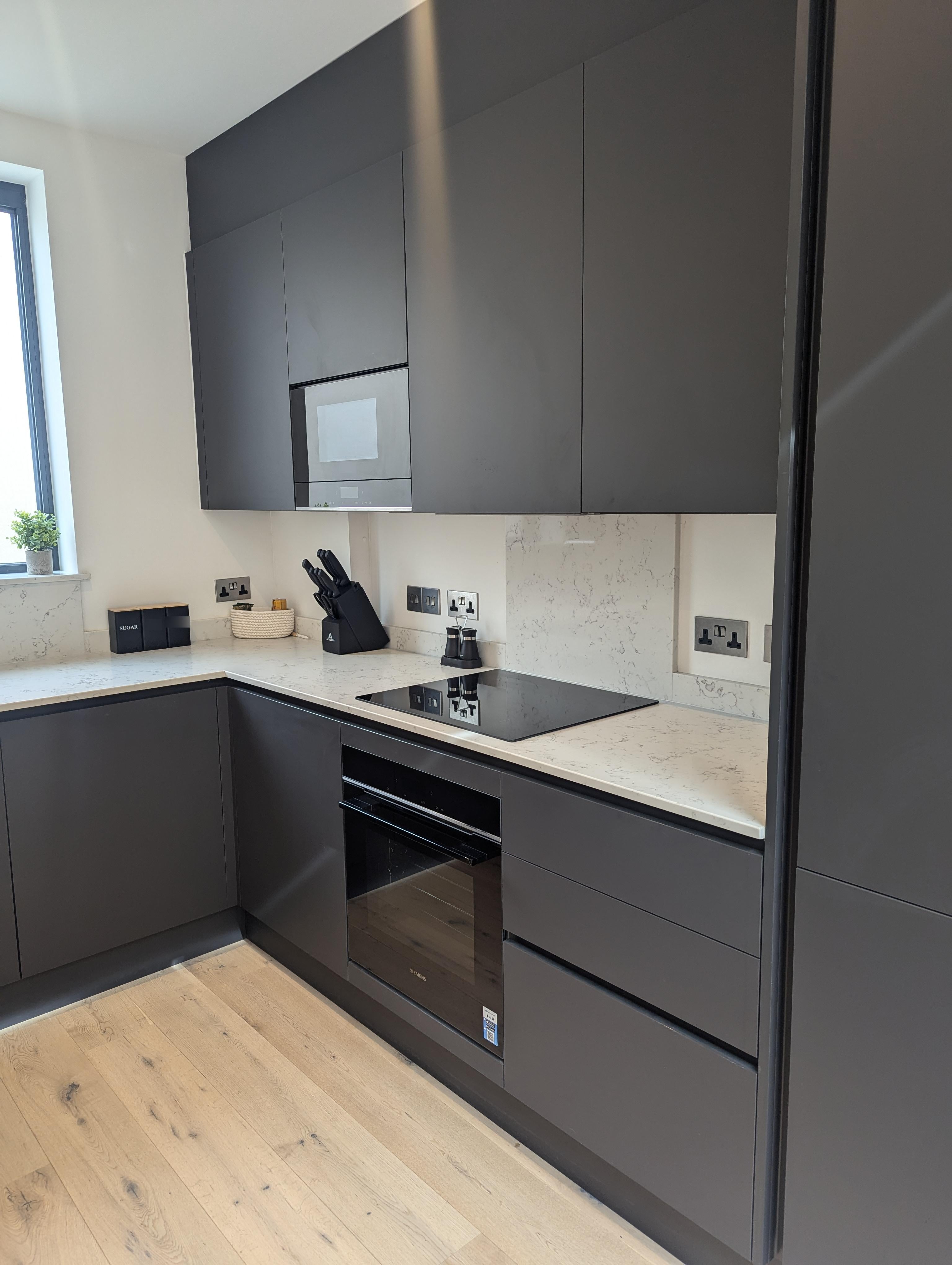 House Eden Grove in Greater London
