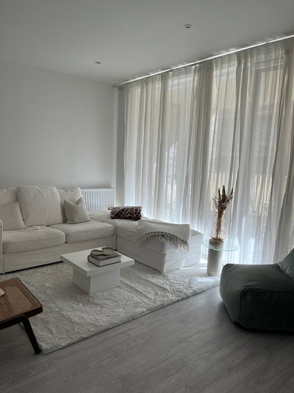 Flat Frogley Park in London