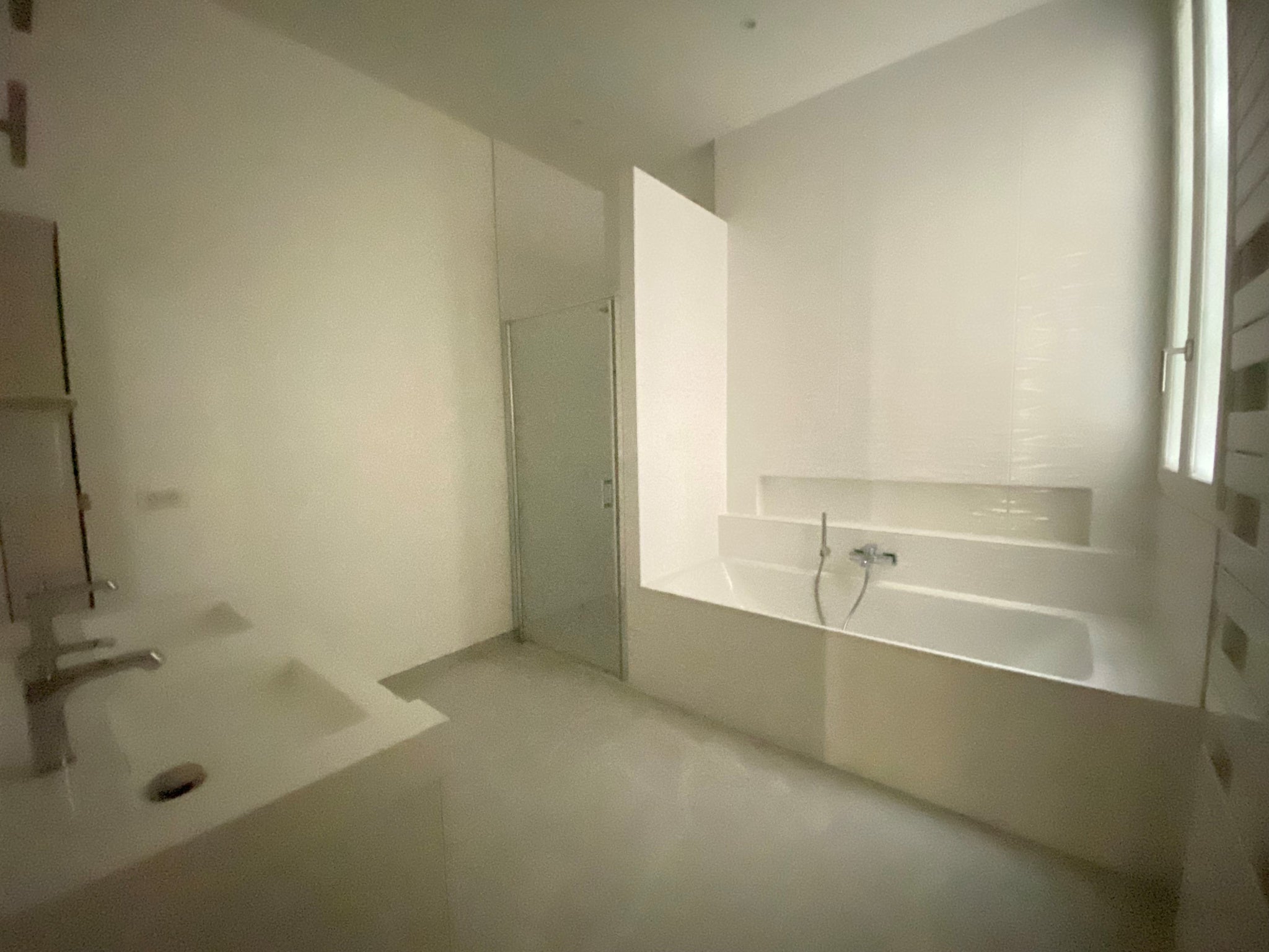 Appartement Rue de Bassano à Paris