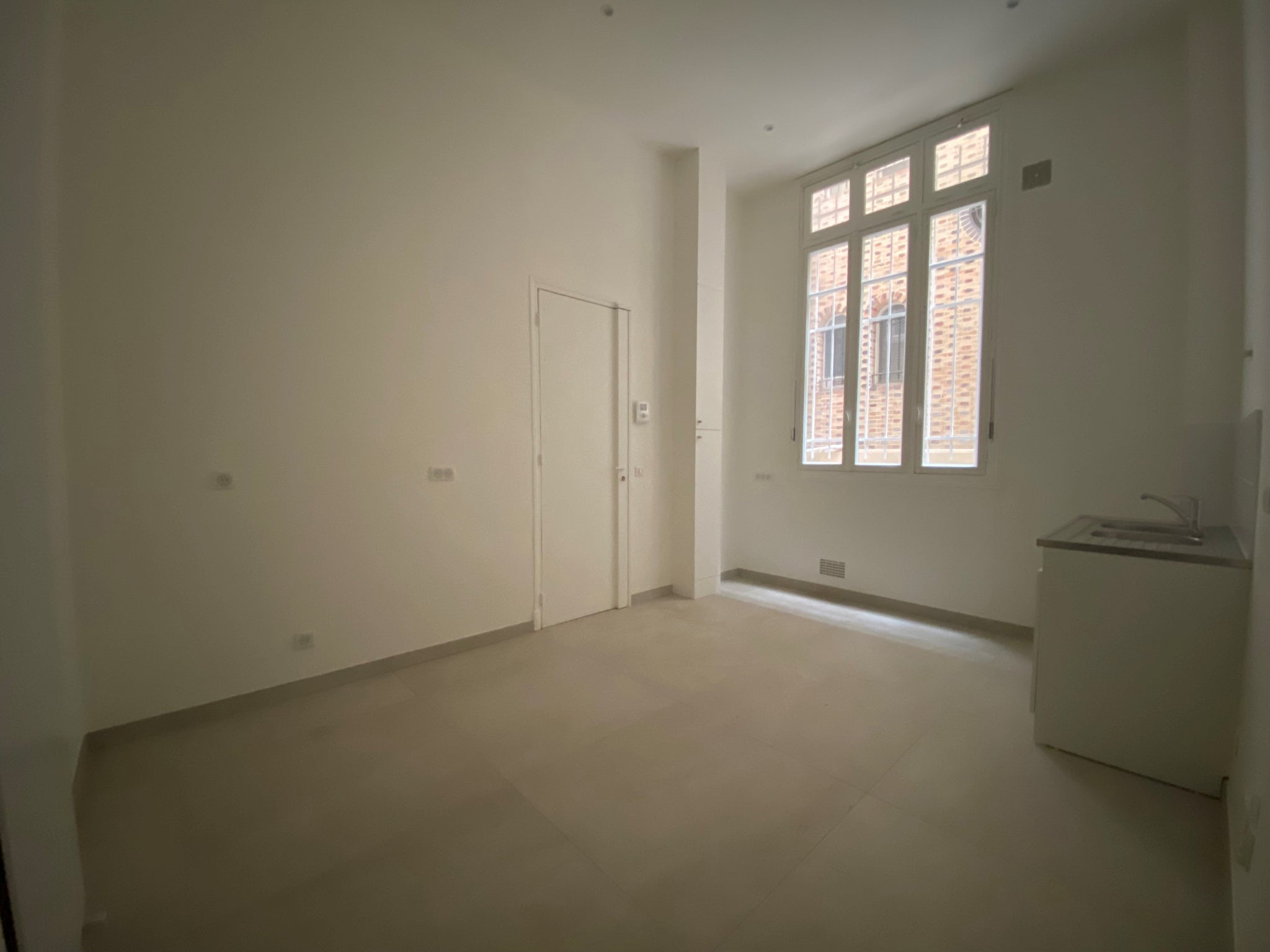 Appartement Rue de Bassano à Paris