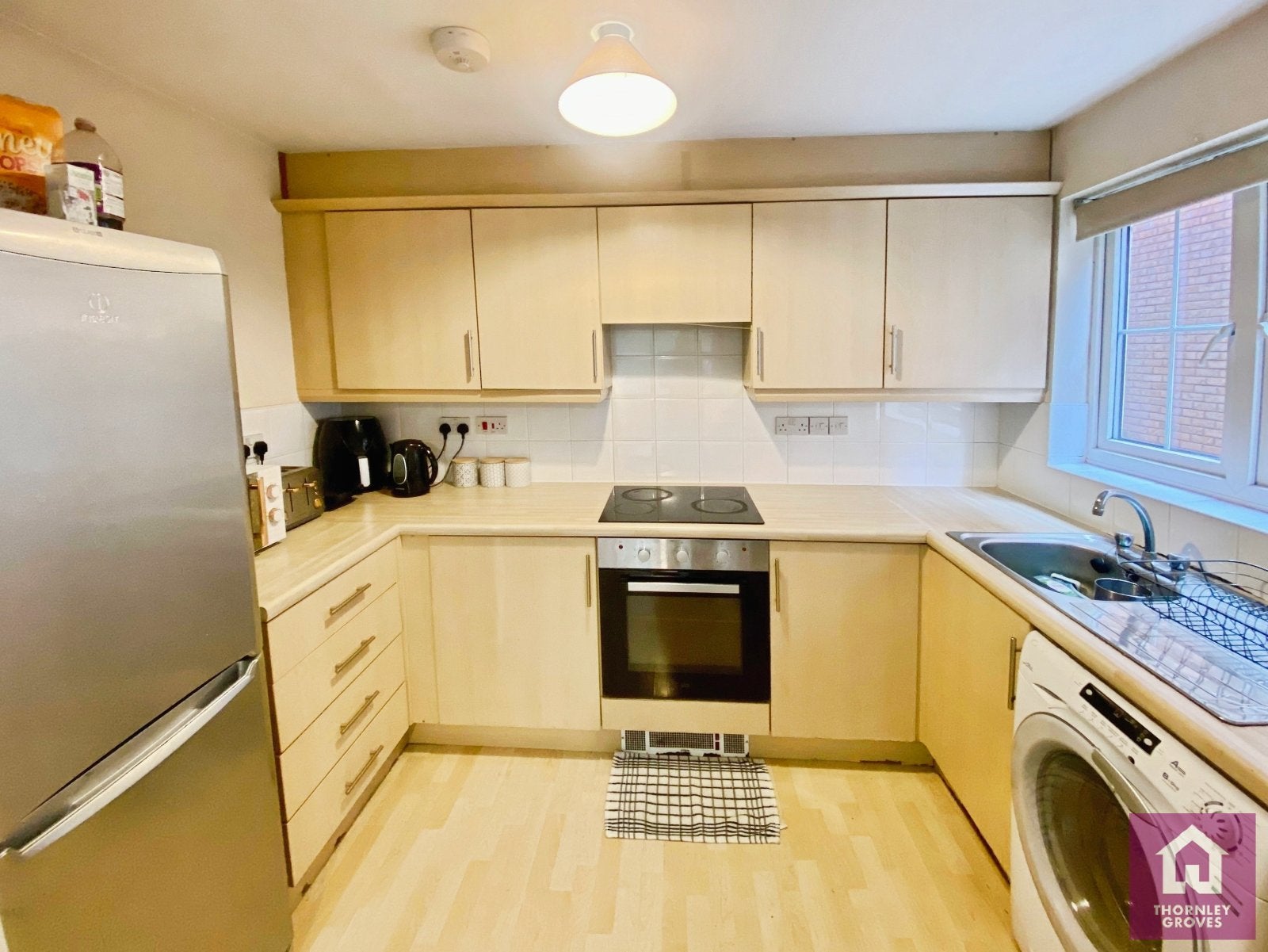 Flat Chelsfield Grove in Manchester