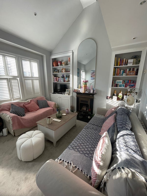 Room Glycena Road in Greater London