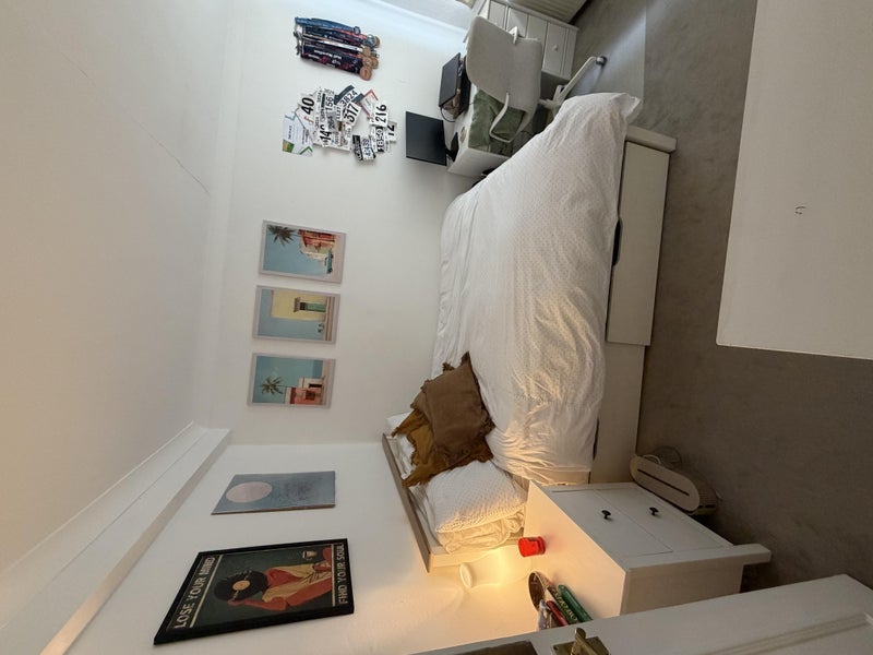 Room Glycena Road in Greater London