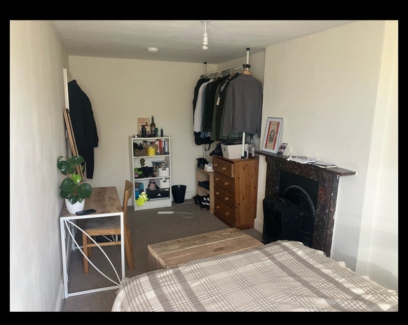 Room Whiteladies Road in Bristol