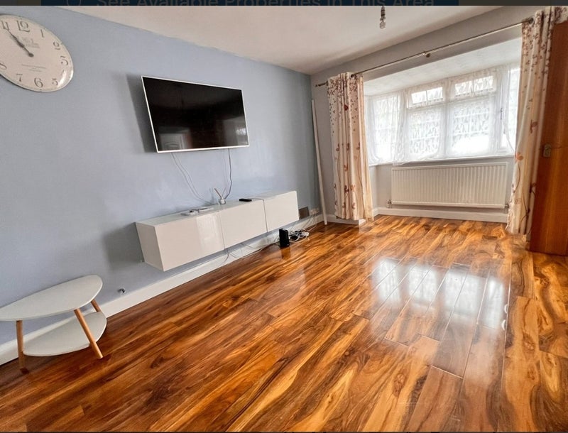 Room Great Meadow Road in Bradley Stoke