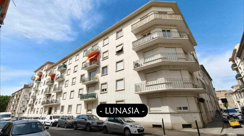 Appartement Rue Séguier à Nîmes