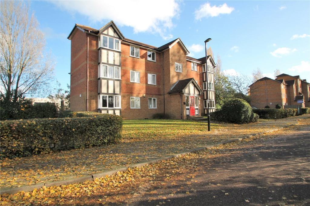 Flat Cumberland Place in Greater London