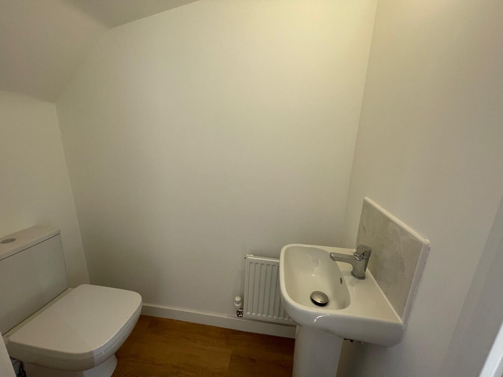 House Flying Bedstead Way in Ashfield